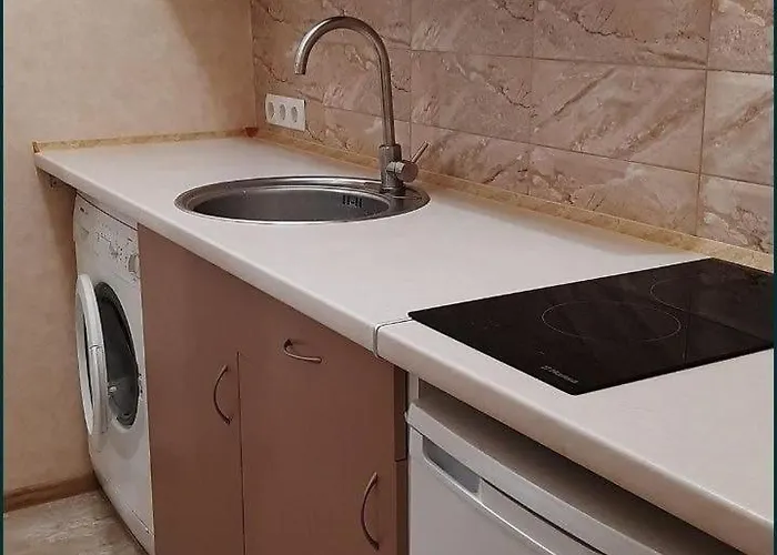 Flat In The Center * Odessa